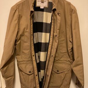 Filson Polson Field Kahki Jacket Men’s Medium.